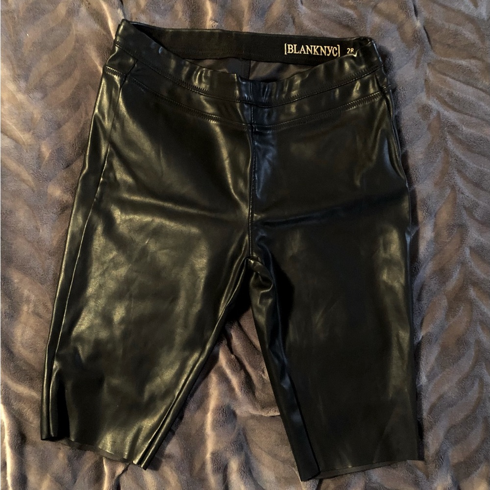 Blank NYC Black Vegan Leather Biker Shorts 28, never worn
